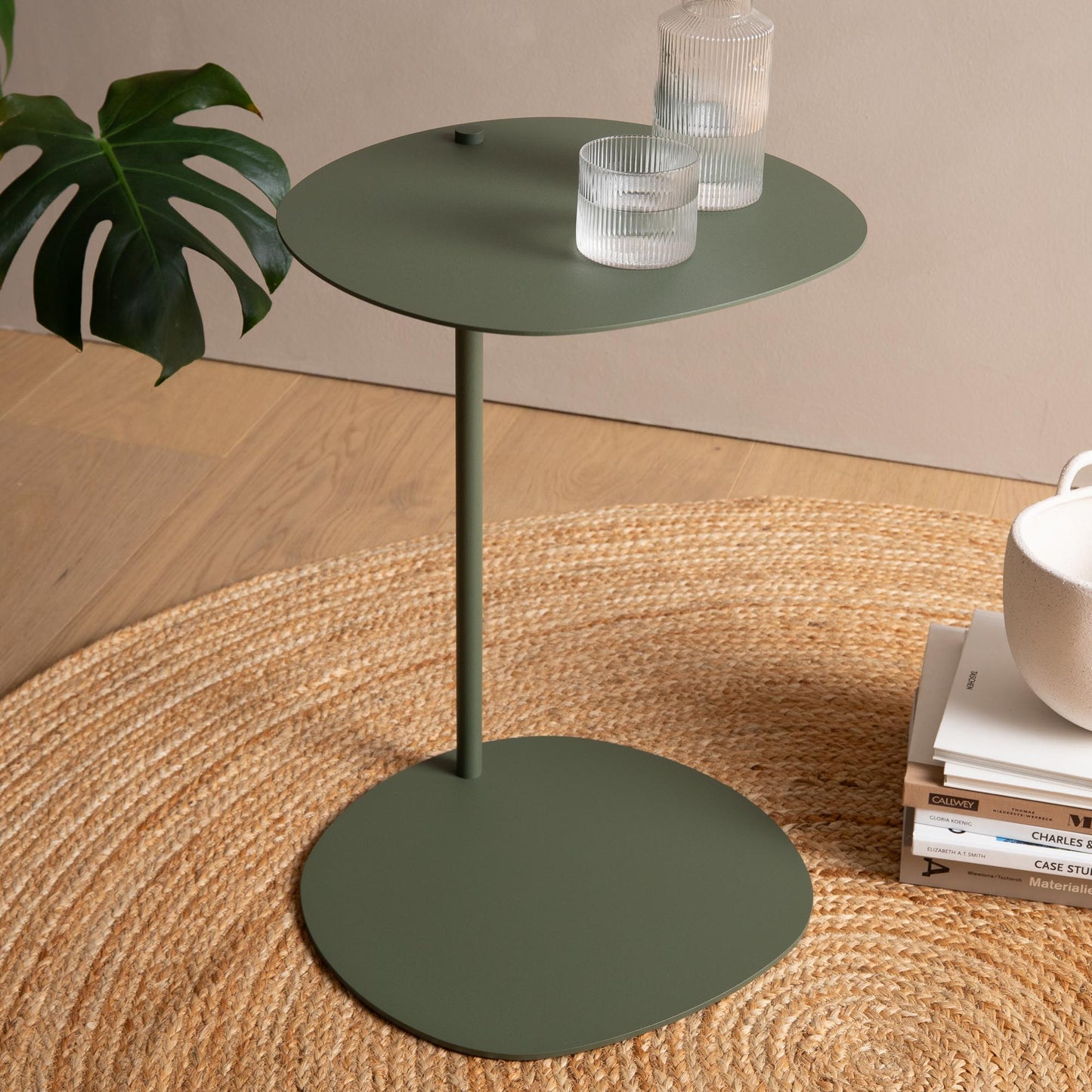 Bola Side Table
